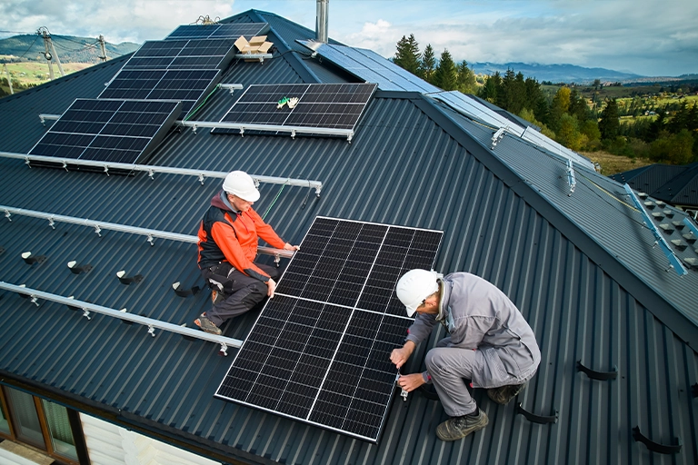 Szkolenie certyfikowany instalator system&oacute;w fotowoltaicznych UDT